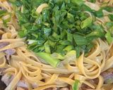 Foto langkah ke 4 dari resep Japanese style Chicken Katsuobushi Fettuccine Spaghetti.