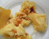 A picture of step 5 of Caramel Cream Cheese Cookies.