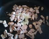 Foto del paso 3 de la receta: Guiso de Cerdo con Tomate para Espaguetis