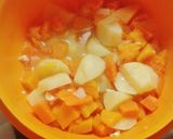 Foto del paso 5 de la receta Crema de calabaza con almendras