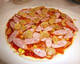 A picture of step 5 of Easy Sausage Pizza.