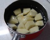 A picture of step 2 of Milky Potato Cream.