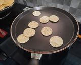 મસાલા પાપડ (Masala papad Recipe in Gujarati) રેસીપી સ્ટેપ1ફોટો