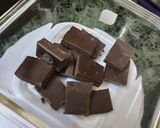 A picture of step 1 of Choco peanut chikki.