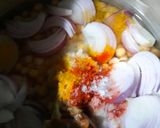 A picture of step 1 of Chaat Masala Golgappa.