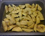 A picture of step 1 of Roasted Oven Hamburgers with Lemon and Oregano Potatoes.