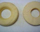 A picture of step 4 of Hina Matsuri Cake Strawberry Angel Chiffon Cake.