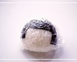 A picture of step 2 of Rice Ball Girl With Cropped Hair Charaben.