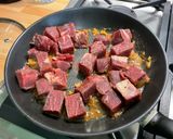 Une image de l'étape 4 de Bœuf aux tomates et gingembre.