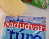 Nádudvari túrós pogácsa sajtos instant élesztős hajtogatott recept fázis 1 fotója