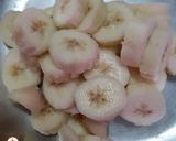 A picture of step 1 of No oil Spiced Banana.