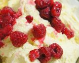 A picture of step 8 of Raspberry Cheese Muffin (for White Day).
