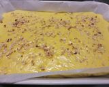 A picture of step 3 of Cheese and nut cake.