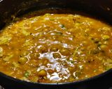 A picture of step 4 of Ghooguni (Spicy White peas curry).