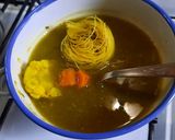 Foto del paso 3 de la receta: Sopa de verduras con cabellos de ángel
