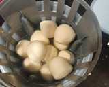 Foto del paso 3 de la receta: Spaghetti Pomodoro e Mozzarella