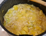 Foto del paso 4 de la receta: Solomillo de cerdo en salsa de calabacín, puerros y queso
