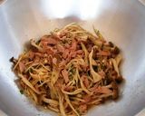 A picture of step 2 of Chilled Mushroom and Tuna Pasta in Just One Bowl.