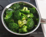 Foto del paso 1 de la receta: Ensalada de brócoli