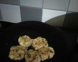 A picture of step 5 of Mix veg tikki.