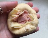 Foto del paso 5 de la receta: PANCITOS RELLENOS DE JAMÓN Y QUESO EN LA SARTÉN 🥖🧀🥓🍳