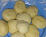 A picture of step 4 of Yummy soft chapati.