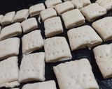 Foto del paso 4 de la receta: Bizcochitos de grasa semi hojaldrados