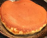 Foto langkah ke 3 dari resep Fluffy Banana Pancake.