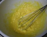 A picture of step 2 of Kuroneko-san's Green Tea and Cream Cheese Muffins.