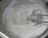 A picture of step 3 of Fluffy and Moist Roll Cake.