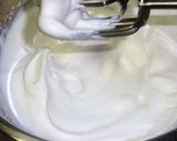 A picture of step 2 of Strained Yogurt Banana and No-bake Cheese Mousse.
