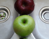 A picture of step 1 of Apple Pie.