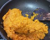 A picture of step 5 of Pumpkin ladoo.
