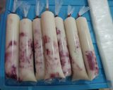 Foto langkah ke 5 dari resep Es Lilin Vanilla Blueberry.