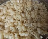 A picture of step 1 of Macaroni Pasta.