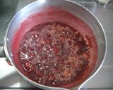 A picture of step 2 of Beginner-Friendly Easy Strawberry Jam.