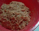 A picture of step 1 of Plump Japanese-style Hamburger Steaks with Grated Daikon Radish.