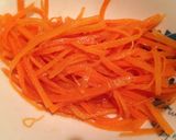 A picture of step 2 of Bibimbap in a Frying Pan.