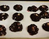 Chocolate Peppermint Crunch Cookies recipe step 7 photo