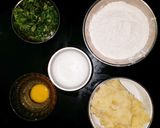 A picture of step 1 of Potato crepes.