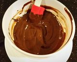 A picture of step 16 of Peanut Butter and Chocolate Mousse Torte.