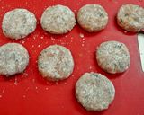 A picture of step 3 of Ground Pork, Bean Sprout, and Salted Konbu Tsukune Patties.