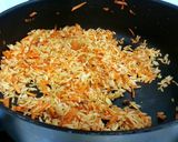 A picture of step 3 of Spicy Carrot Vegan Fried Rice.