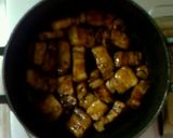 A picture of step 4 of Filling Ginger Fried Pork Belly.