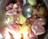 A picture of step 5 of My Too-Easy Nikujaga (Japanese Simmered Meat and Potatoes).