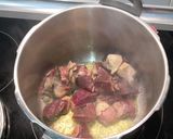 Foto del paso 2 de la receta: Guiso de Ternera al Vino Tinto