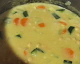 Foto del paso 5 de la receta: Sopa de Zanahoria y calabacín con garbanzos