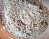 Foto del paso 2 de la receta: Pan sin amasar casero y fácil