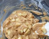 Foto langkah ke 4 dari resep Apple Pie Crumble Blondies.