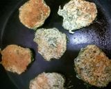 Foto del paso 6 de la receta: Buñuelos de espinaca y semillas